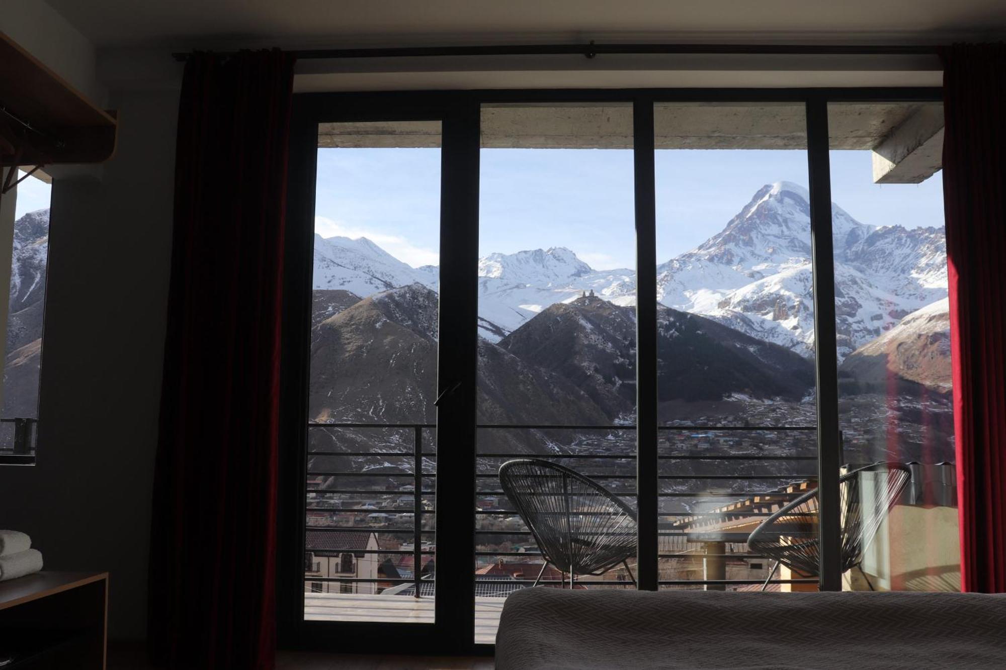 Rooftop Kazbegi Bagian luar foto