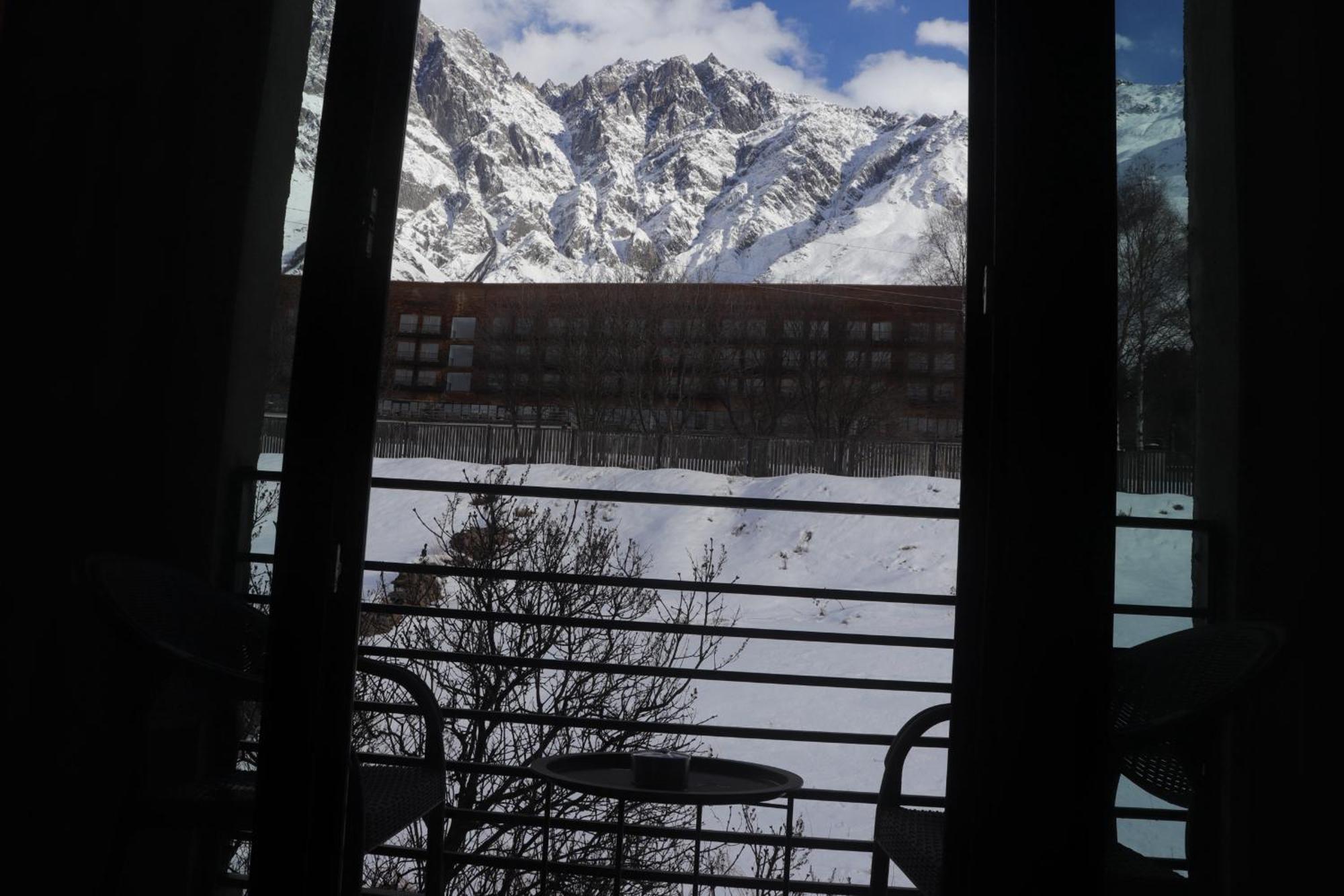 Rooftop Kazbegi Bagian luar foto