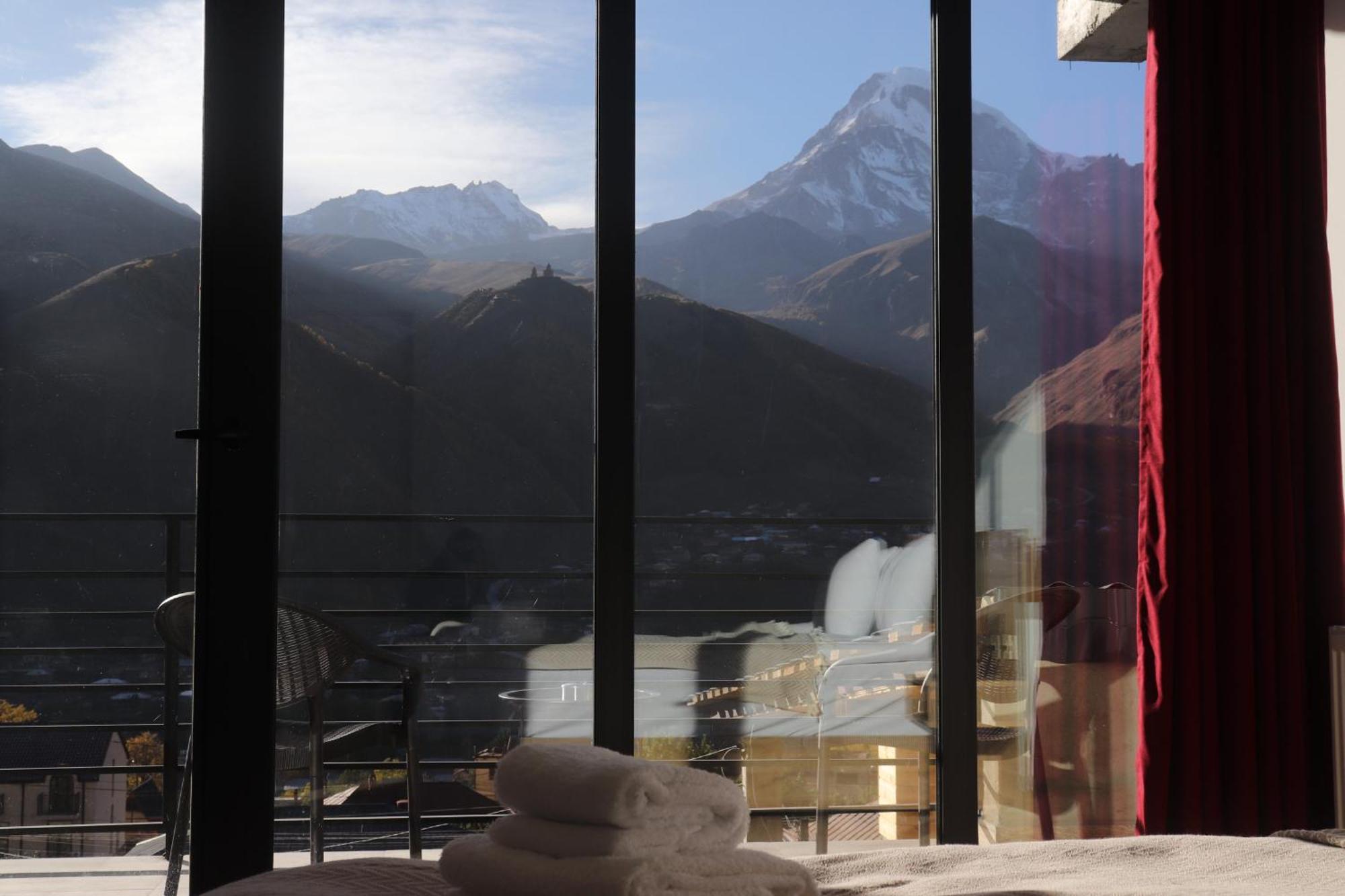 Rooftop Kazbegi Bagian luar foto
