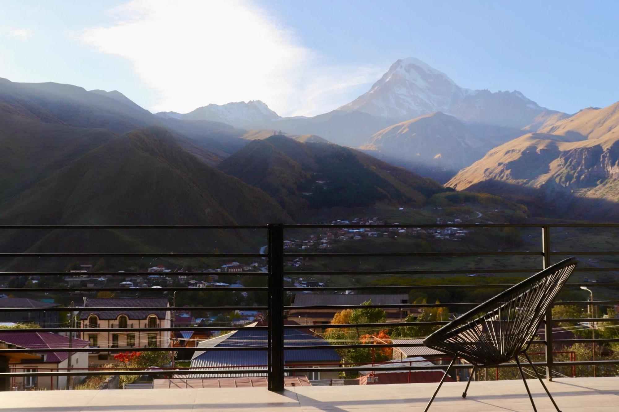 Rooftop Kazbegi Bagian luar foto